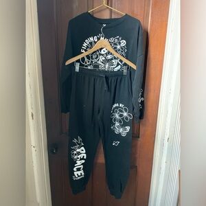 Justice girls extra large plus (16P/18P) two piece black sweatshirt / pants set